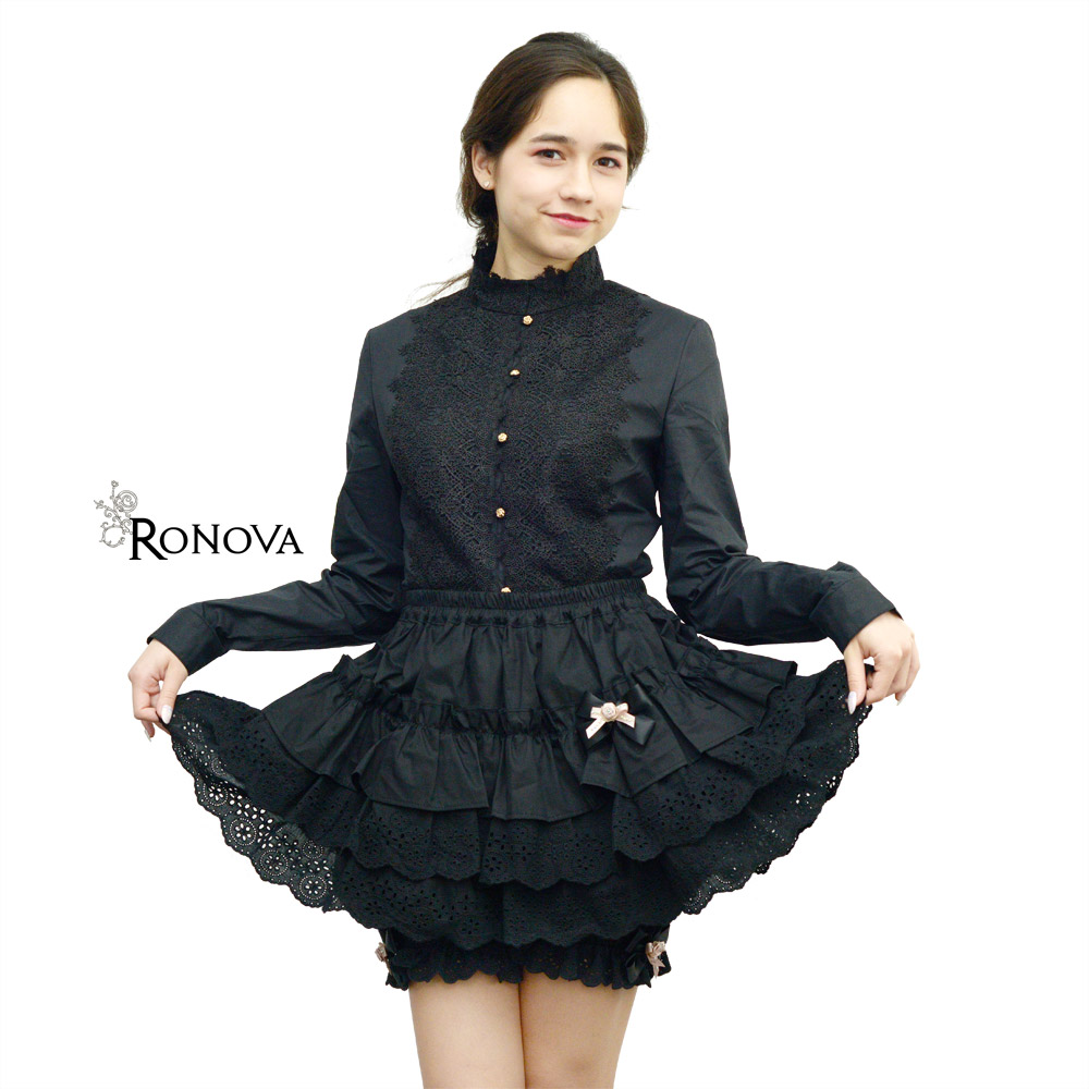 Ronova Bloomer Shorts in Black